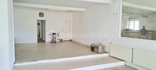  Immeuble � vendre 7 pi�ces 200 m�