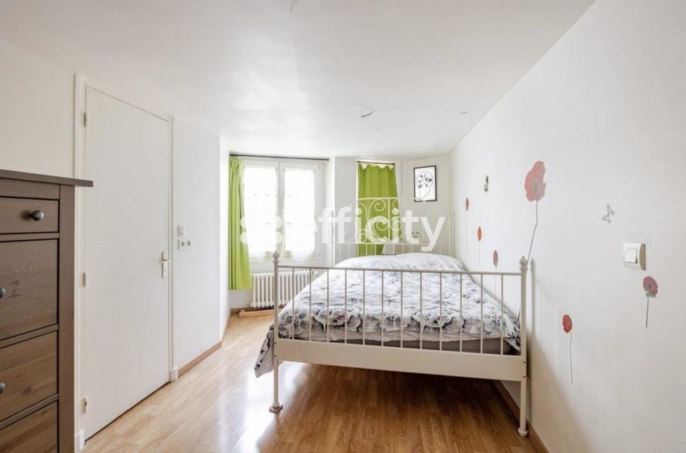 � vendre  Appartement Paris 10
