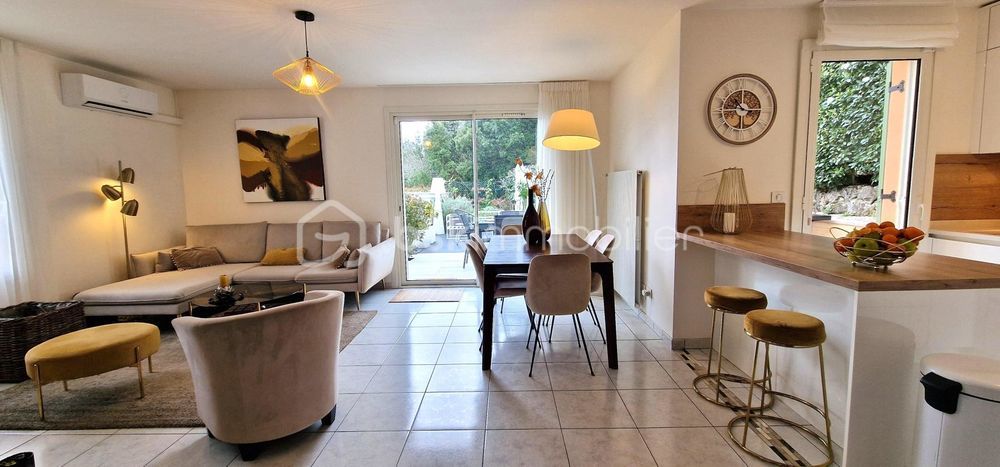 � vendre  Maison �ze (06360)