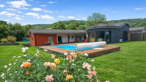   Cocon au pied des Pyr�n�es Maison - 6 pi�ce(s) - 228 m�