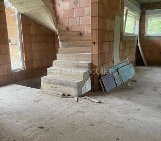  Immeuble � vendre 12 pi�ces 382 m�