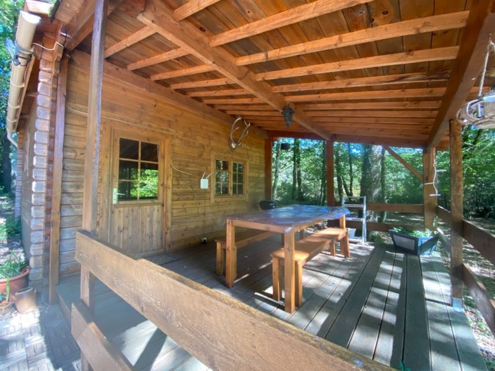 � vendre  Propri�t�/ch�teau Le Buisson-de-Cadouin (24480)