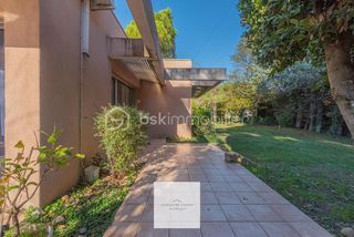  Maison � vendre 9 pi�ces 259 m�