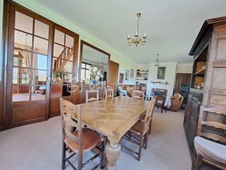  Propri�t�/ch�teau � vendre 10 pi�ces 222 m�