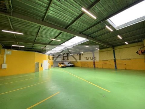 ENTREPOT + BUREAU 871 M&sup2; A LOUER MONTREUIL 10660 93100 Montreuil