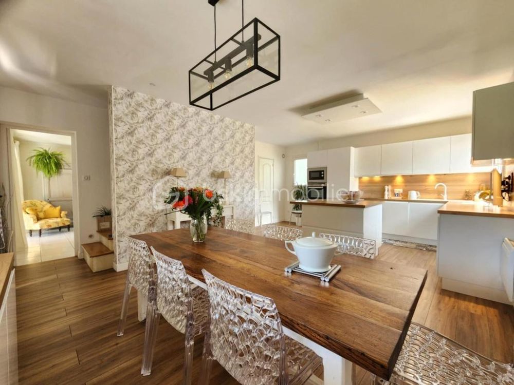 � vendre  Villa Tourbes (34120)