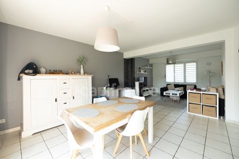   PAVILLON 2009 : L'�L�GANCE D'UNE VIE FAMILIALE EN SEMI PLAIN-PIED DE 127 M2 AU CALME ABSOLU Maison - 6 pi�ce(s) - 127 m�