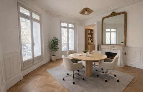 Locaux r&eacute;nov&eacute;s &agrave; louer M&deg; Etienne Marcel 4469 75001 Paris