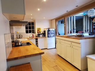  Maison � vendre 6 pi�ces 150 m�