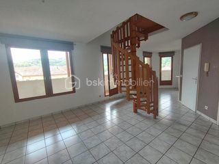  Duplex/triplex � vendre 5 pi�ces 76 m�