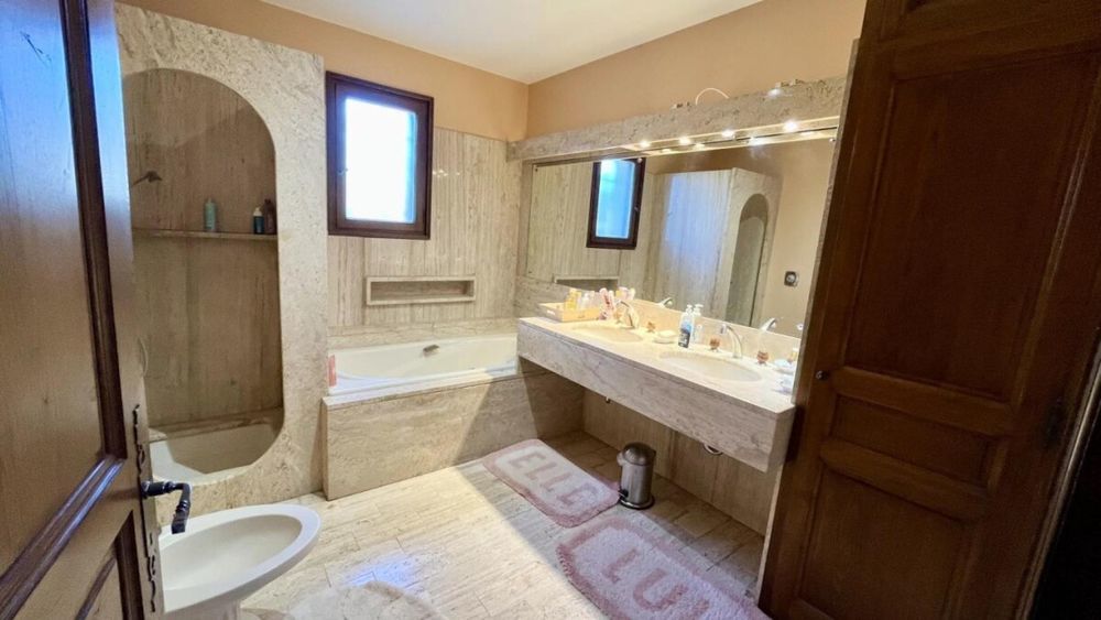 � vendre  Maison L'Isle-sur-la-Sorgue (84800)