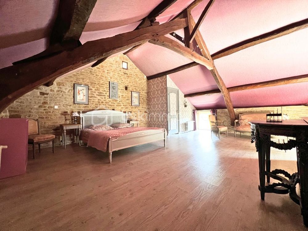 � vendre  Propri�t�/ch�teau Caen (14000)