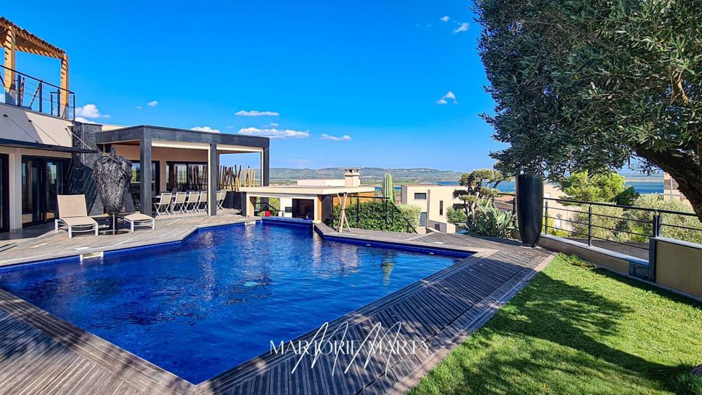 � vendre  Propri�t�/ch�teau Narbonne (11100)