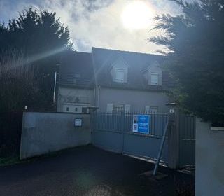  Maison � vendre 10 pi�ces 215 m�