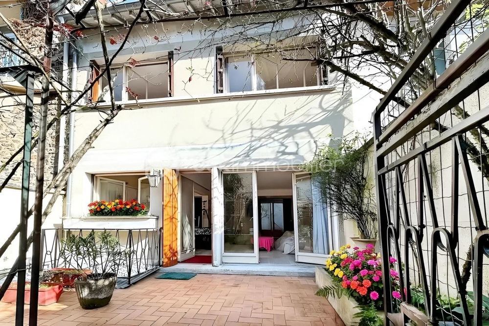 � vendre  Villa Paris 19