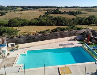  Propri�t�/ch�teau � vendre 7 pi�ces 200 m�