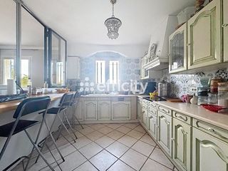  Maison � vendre 5 pi�ces 145 m�