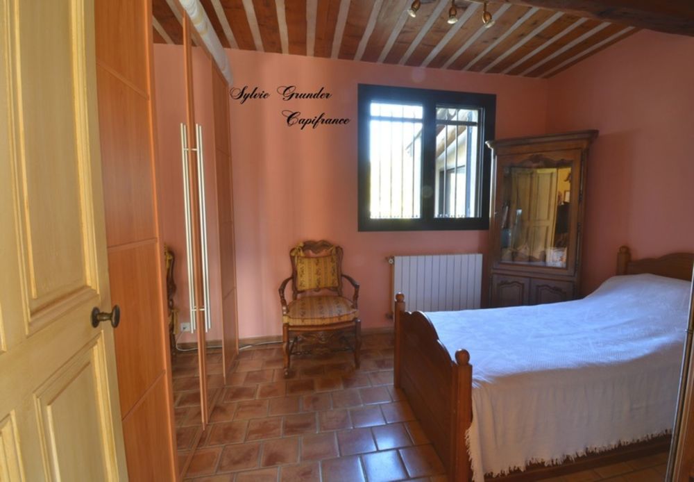 � vendre  Maison Grans (13450)