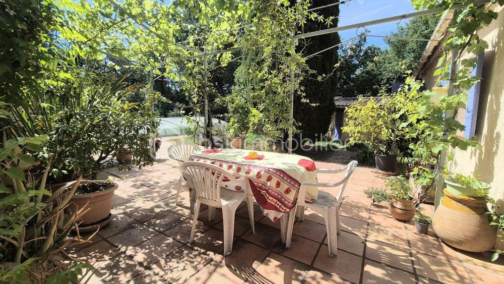 � vendre  Maison Cuers (83390)