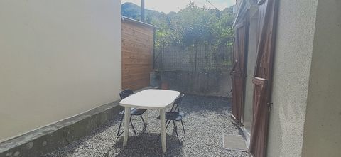   Maison enti�rement r�nov�e � Sarrancolin Maison - 5 pi�ce(s) - 77 m�