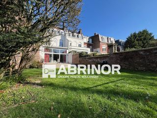  Maison � vendre 9 pi�ces 370 m�