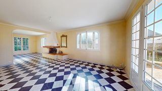  Maison � vendre 8 pi�ces 230 m�