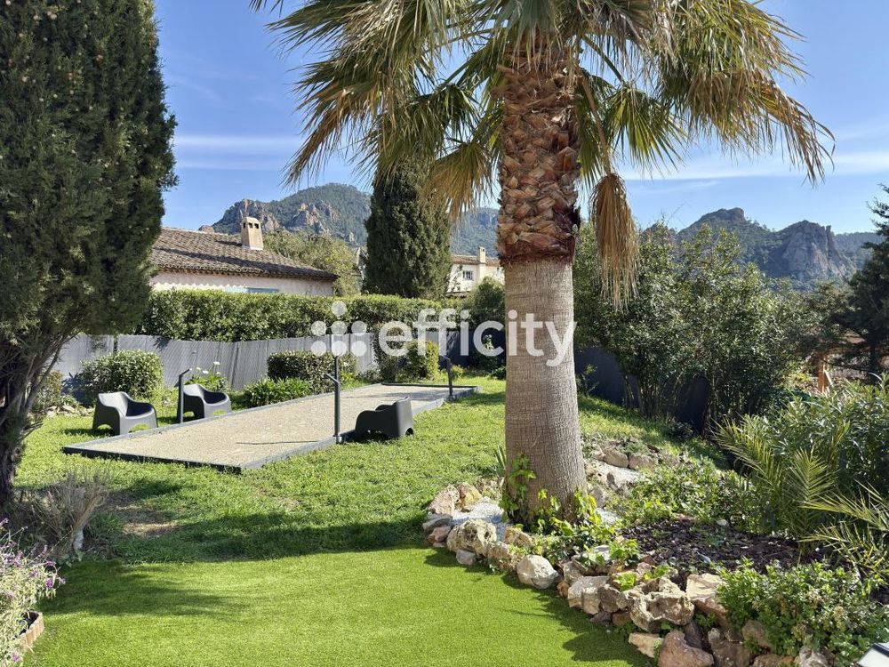 � vendre  Villa Mandelieu-la-Napoule (06210)