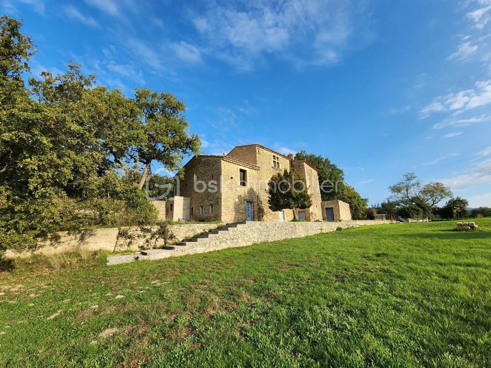 � vendre  Propri�t�/ch�teau Cucuron (84160)