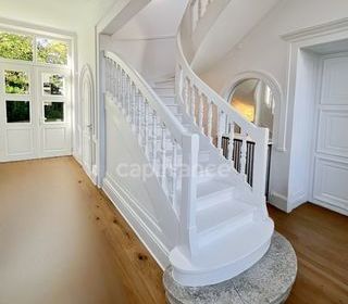  Maison � vendre 8 pi�ces 280 m�