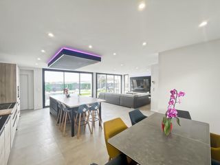  Maison � vendre 5 pi�ces 187 m�