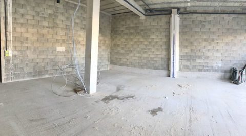 Local commercial &agrave; louer SIX FOURS LES PLAGES (83) 2750 83140 Six fours les plages