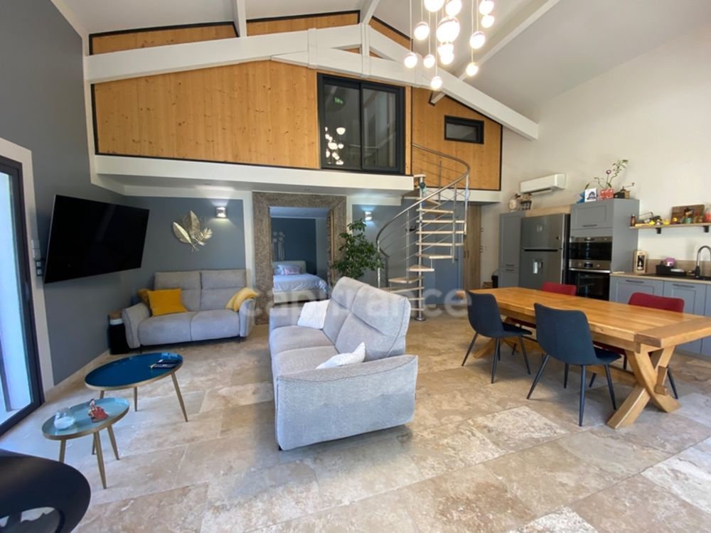 � vendre  Maison Uz�s (30700)