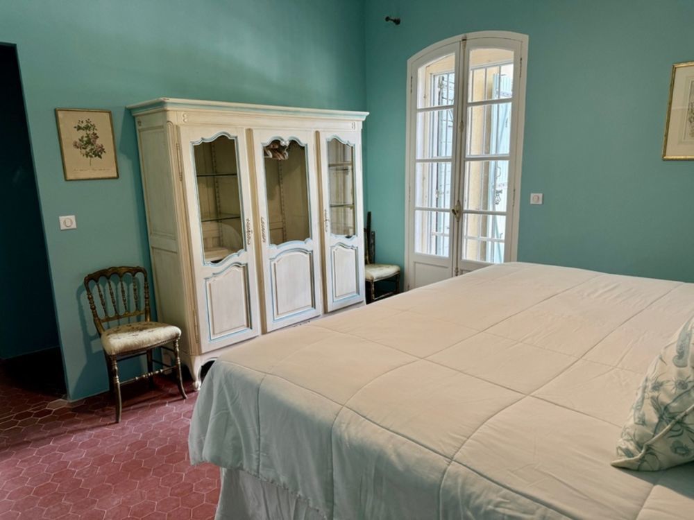 � vendre  Propri�t�/ch�teau Saint-Martin-de-Castillon (84750)