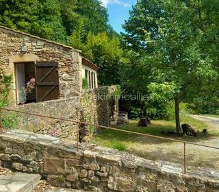  Propri�t�/ch�teau � vendre 5 pi�ces 200 m�