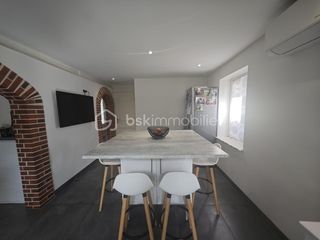  Maison � vendre 6 pi�ces 210 m�