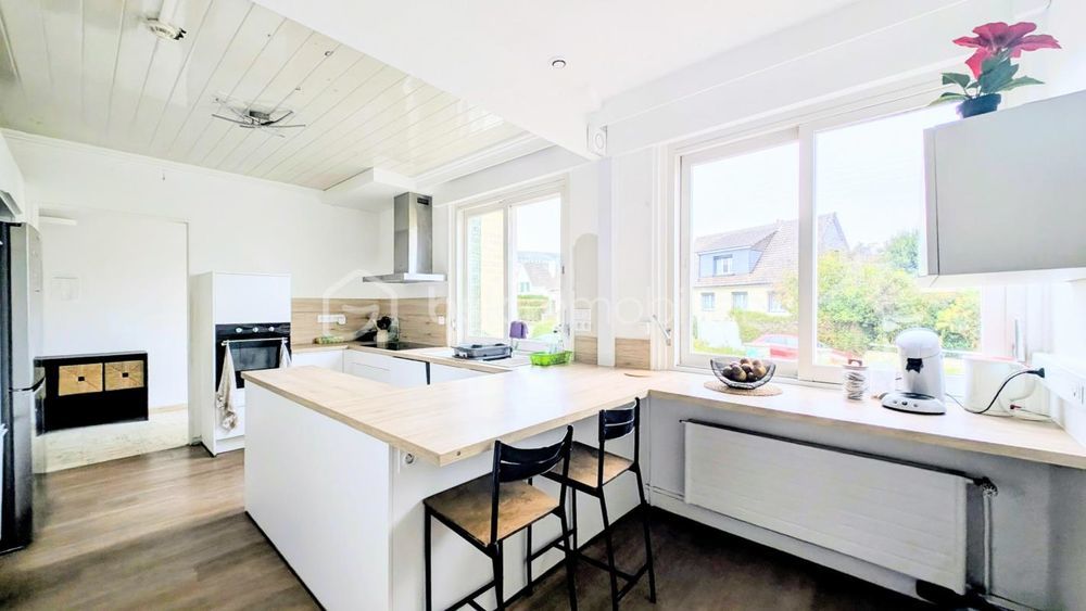 � vendre  Propri�t�/ch�teau Caen (14000)