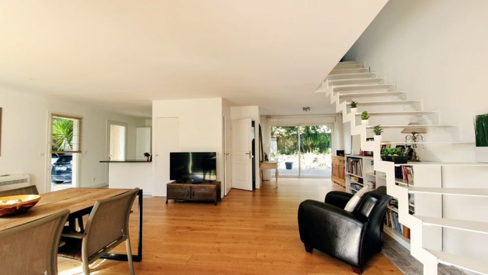 � vendre  Maison Saint-Jean-de-V�das (34430)