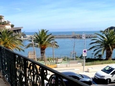   Bien d'exception en front de mer - Appartement dans une maison de ma�tre class�e - Cerb�re Appartement - 2 pi�ce(s) - 33 m�