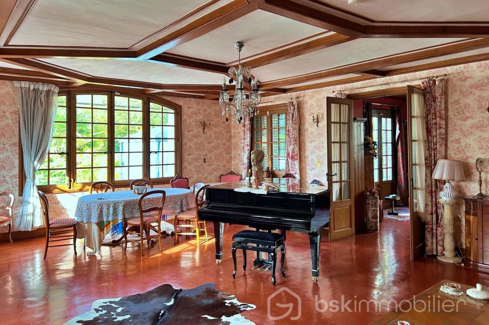 � vendre  Propri�t�/ch�teau Sainte-Gemme-Moronval (28500)