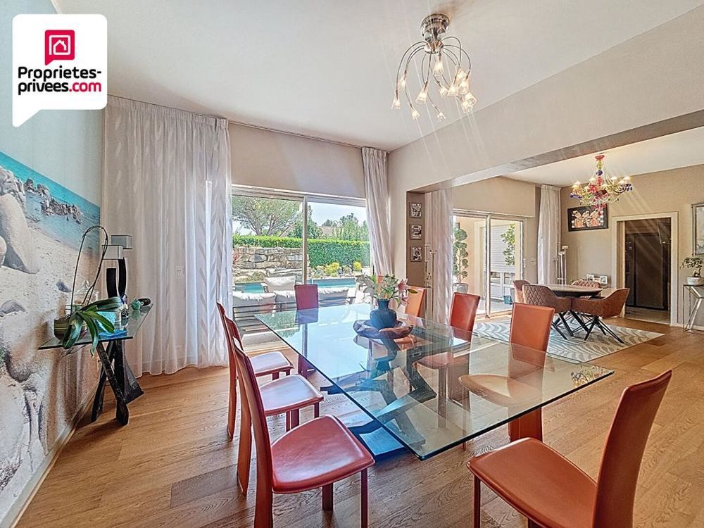 � vendre  Villa Saint-C�zaire-sur-Siagne (06530)