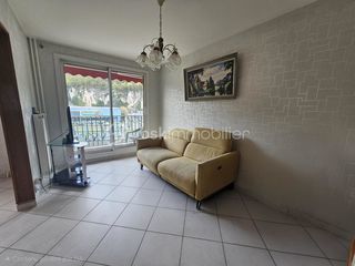  Appartement � vendre 5 pi�ces 93 m�