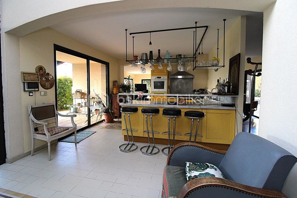 � vendre  Maison Montrab� (31850)