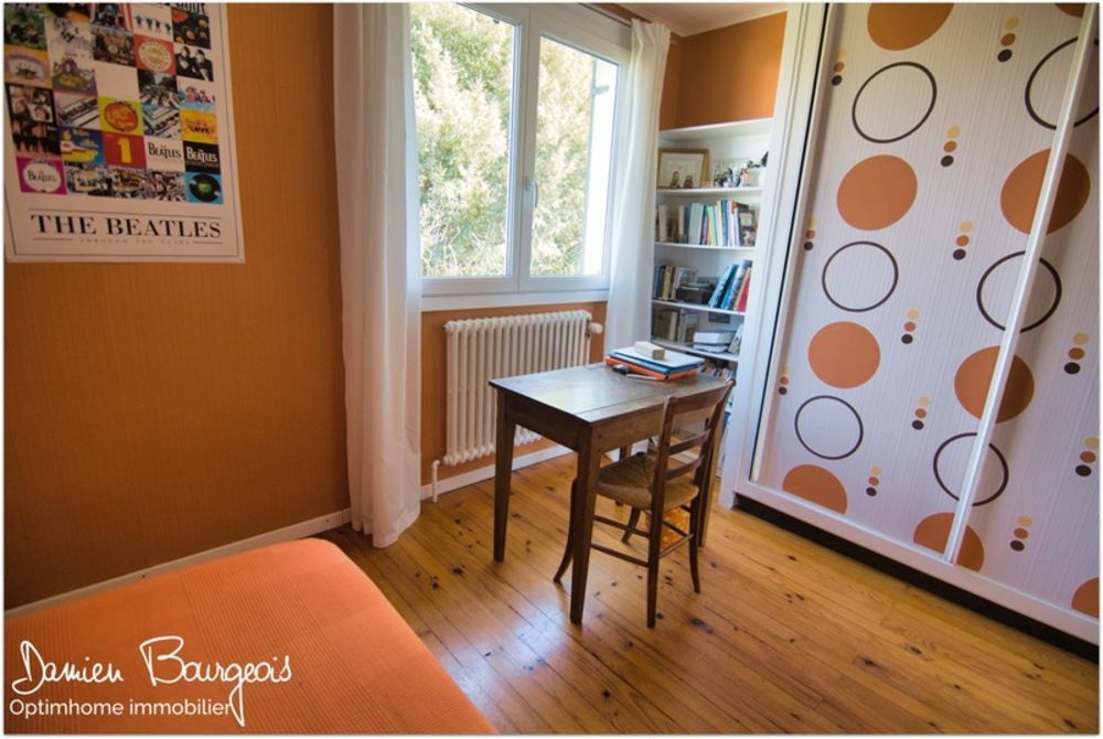 � vendre  Maison Saint-Genis-Pouilly (01630)