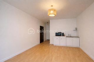  Immeuble � vendre 10 pi�ces 247 m�