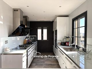  Appartement � vendre 4 pi�ces 133 m�