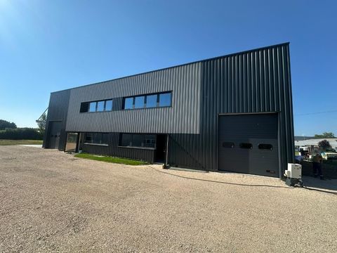 A LOUER - LOCAL D'ACTIVITE 1500 71530 Crissey