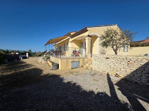   Superbe maison contemporaine de 183 m� avec piscine et prestations haut de gamme ! ?? Maison - 5 pi�ce(s) - 183 m�