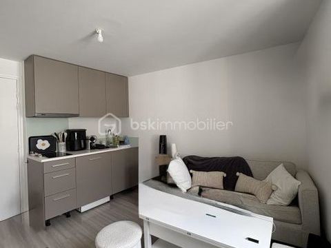   Petit appartement fonctionnel plein centre ville non meubl� Appartement - 2 pi�ce(s) - 24 m�