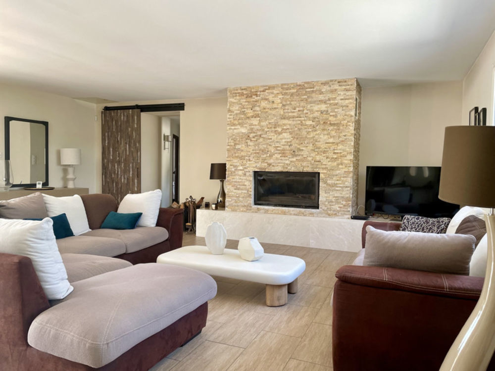 � vendre  Maison Saint-Maximin-la-Sainte-Baume (83470)