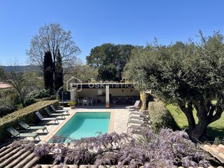  Villa � vendre 5 pi�ces 141 m�